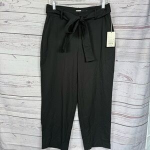 A New Day Black Belted Women’s Stretch Pants Black Size 6